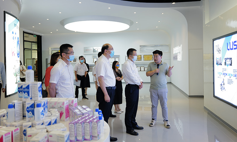 深圳市前海管理局調(diào)研洛斯特制藥